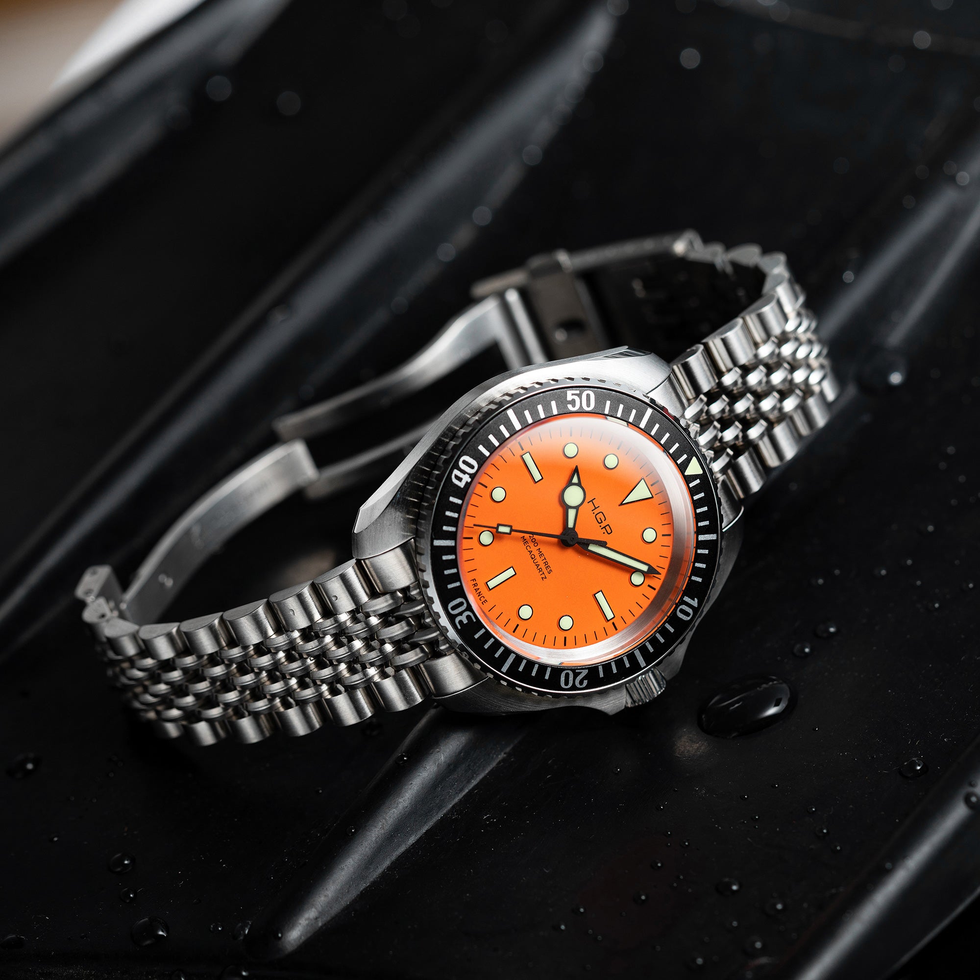 Diver 200M Mecaquartz Diving Watch - Orange
