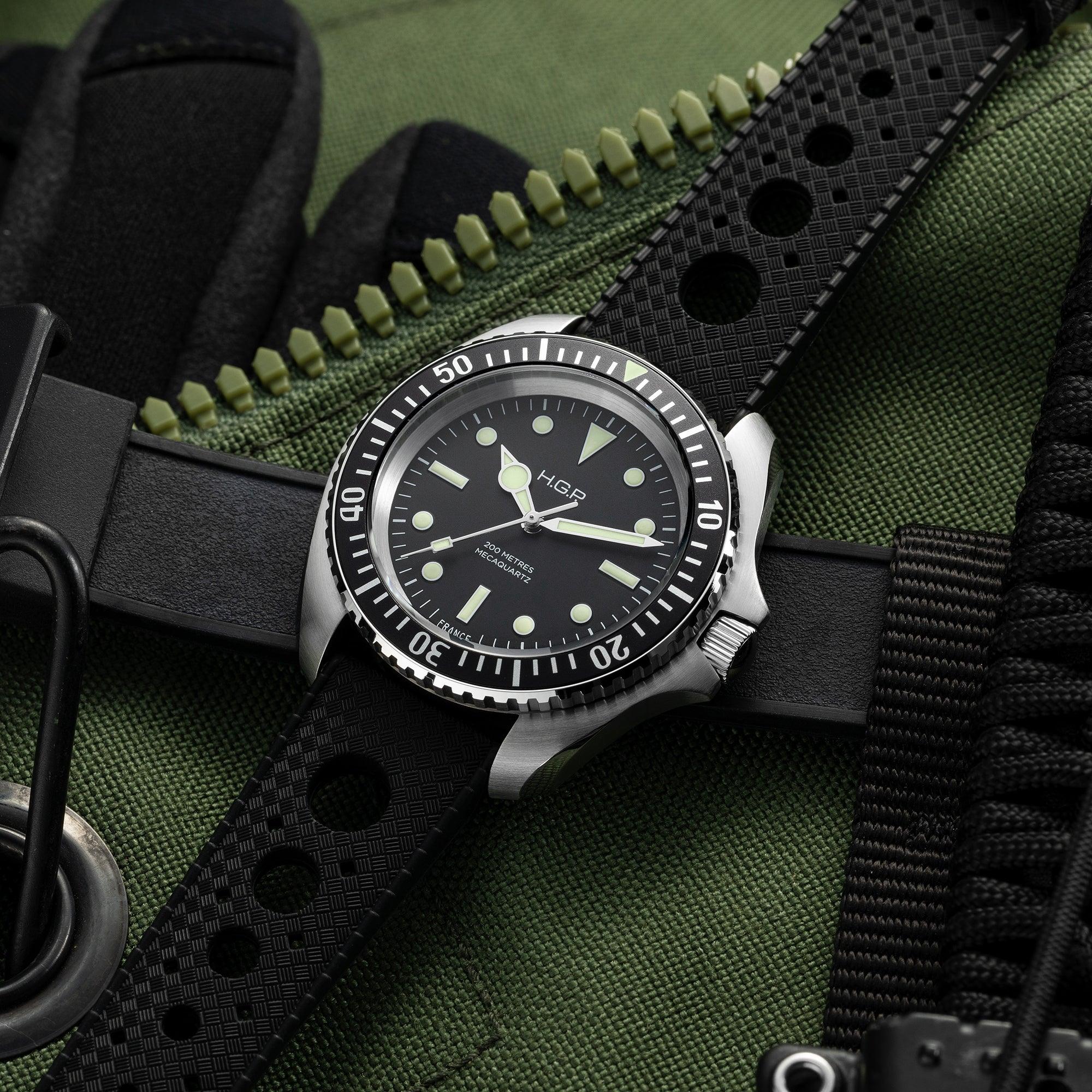 Diver 200M Mecaquartz Diving Watch - HGP - Dive Watches