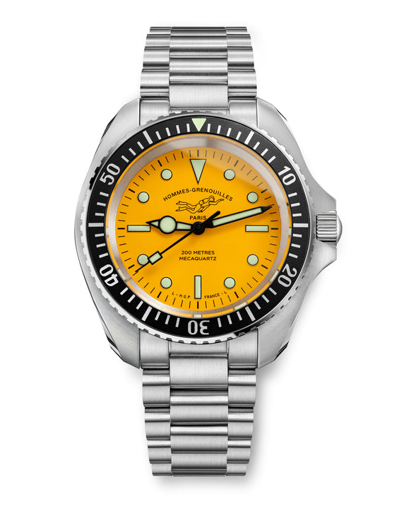 Diver 200M Mecaquartz Diving Watch - Yellow