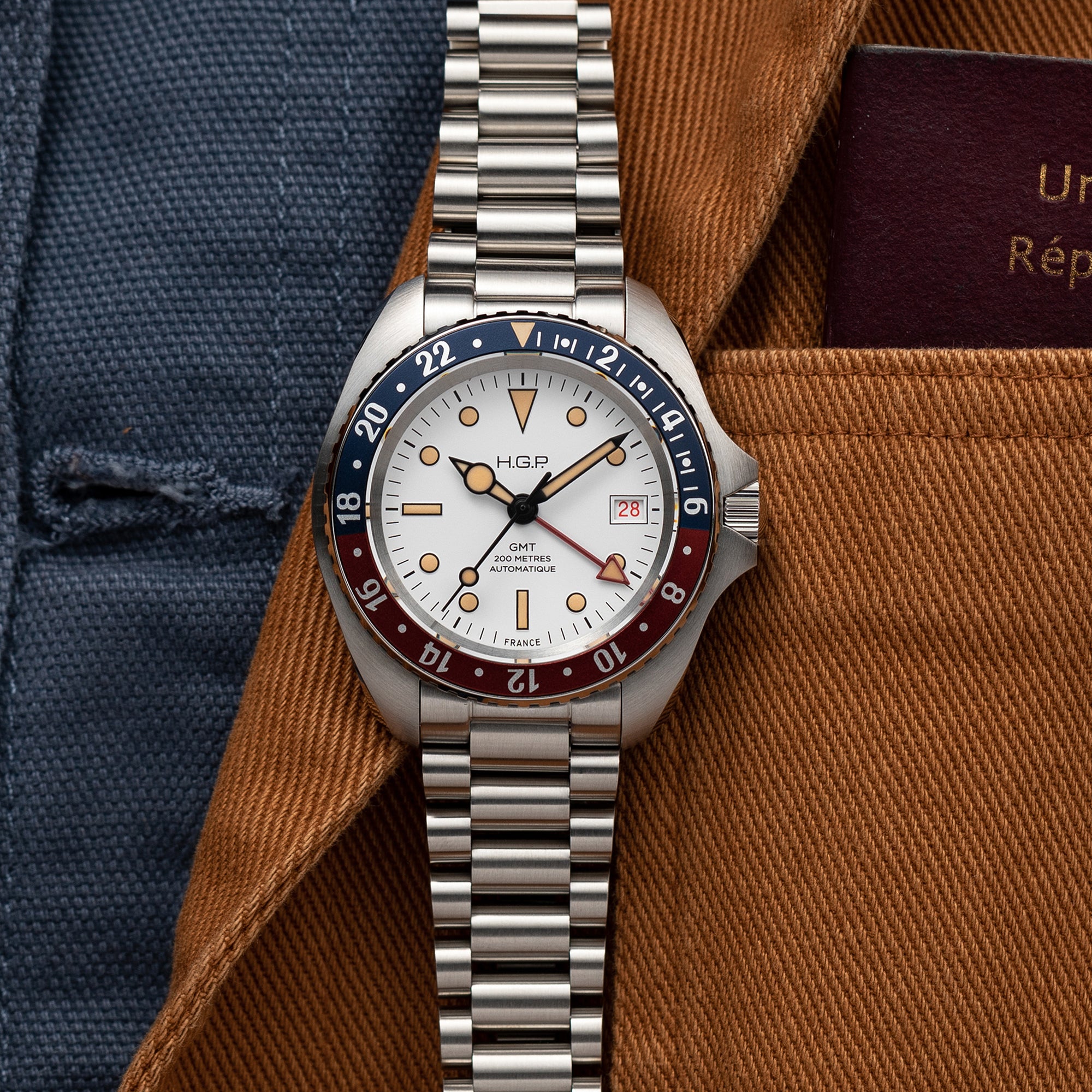 Diver GMT 200M Automatic - 