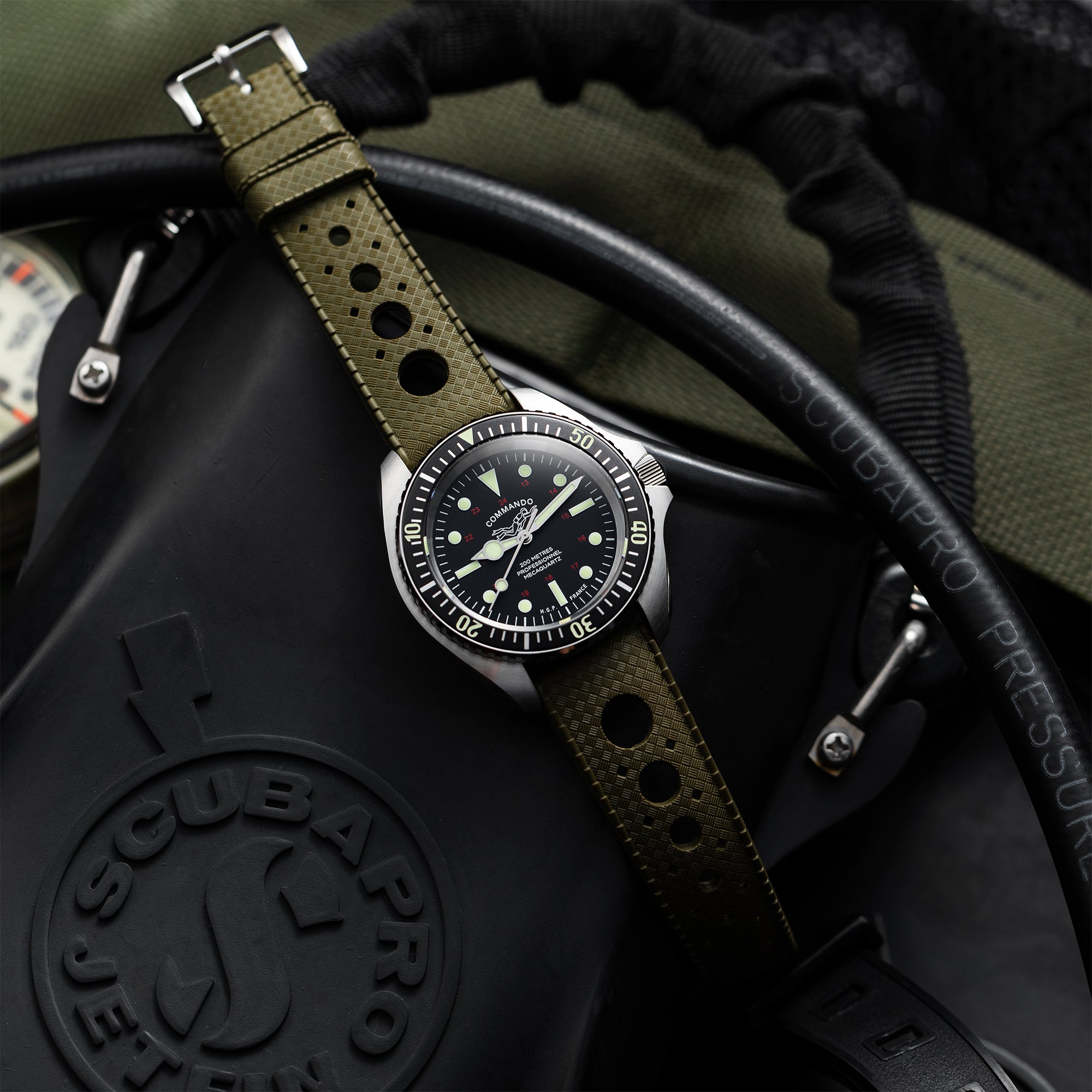 Montre de plongée Diver 200M Mecaquartz Commando