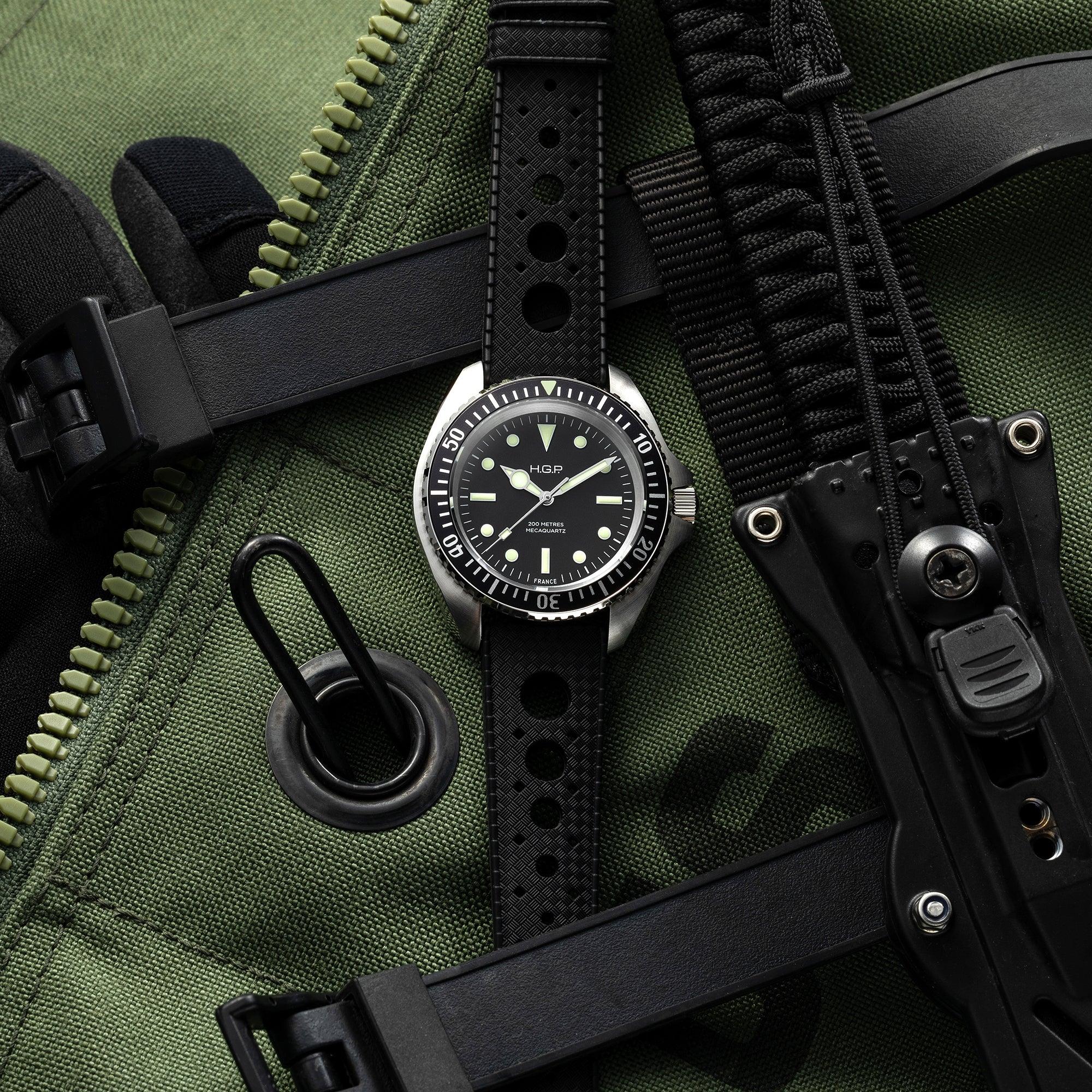 Diver 200M Mecaquartz Diving Watch - HGP - Dive Watches